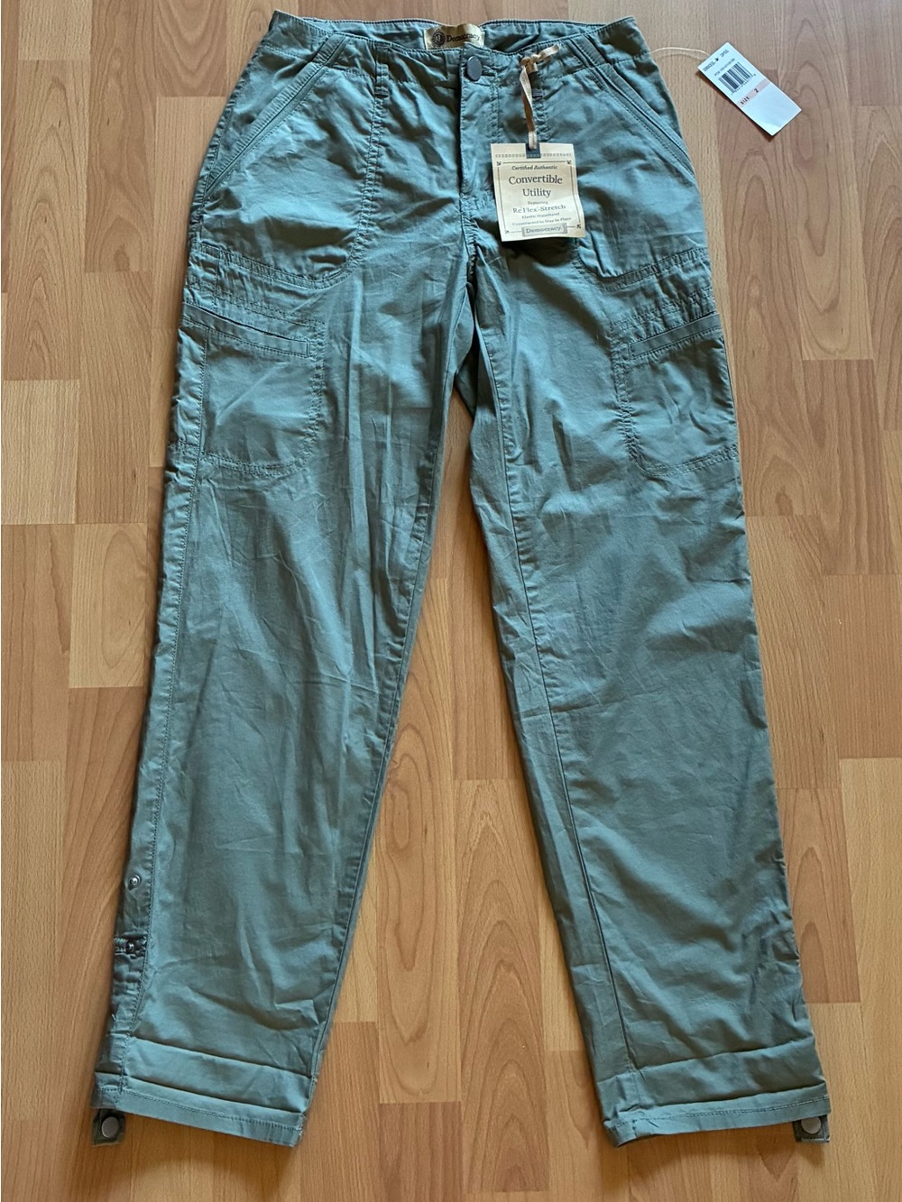 Democracy Pants Womens Sz 2 Green Cargo Capri Stretch Vacation Beach Casual
